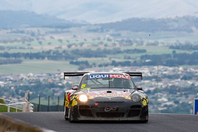 5;10-February-2013;5;Australia;Bathurst;Bathurst-12-Hour;Grand-Tourer;Klark-Quinn;Mt-Panorama;NSW;New-South-Wales;Porsche-911-GT3-R-997;Reid-Park;Shane-Van-Gisbergen;Tony-Quinn;VIP-Petfoods;auto;endurance;landscape;motorsport;racing;scenery;super-telephoto