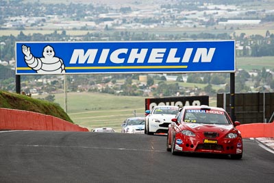 70;10-February-2013;70;Aaron-Harris;Australia;Bathurst;Bathurst-12-Hour;Grand-Tourer;Kevin-Gallichan;Michael-Driver;Motorsport-Services;Mt-Panorama;NSW;New-South-Wales;Reid-Park;Sam-Fillmore;Seat-Leon-Supercopa;auto;endurance;motorsport;racing;telephoto