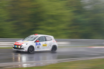 141;20-May-2013;24-Hour;Deutschland;Germany;Junichi-Umemoto;Karussell;Kouichi-Okumura;Michael-Juul;Nordschleife;Nuerburg;Nuerburgring;Nurburg;Nurburgring;Nürburg;Nürburgring;Renault-Clio-Cup;Rhineland‒Palatinate;Roadrunner-Racing-GmbH;Thomas-D-Hetzer;auto;motorsport;racing;telephoto