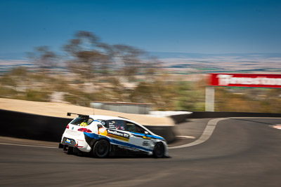 66;7-February-2014;Australia;Bathurst;Bathurst-12-Hour;Danny-Stutterd;Guy-Stewart;Michael-Driver;Motorsport-Services;NSW;New-South-Wales;Seat-Leon-Supercopa;The-Dipper;auto;endurance;motorsport;racing;wide-angle