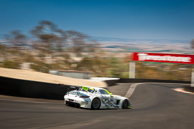 84;7-February-2014;Australia;Bathurst;Bathurst-12-Hour;HTP-Motorsport;Harold-Primat;Maximilian-Buhk;Mercedes‒Benz-SLS-AMG-GT3;NSW;New-South-Wales;The-Dipper;Thomas-Jaeger;Thomas-Jäger;auto;endurance;motorsport;racing;wide-angle