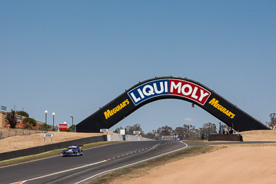 1;1;8-February-2014;Australia;Bathurst;Bathurst-12-Hour;Bernd-Schneider;Erebus-Motorsport;Erebus-Racing;Maro-Engel;Mercedes‒Benz-SLS-AMG-GT3;NSW;New-South-Wales;Nico-Bastian;auto;endurance;motorsport;racing;sky;telephoto