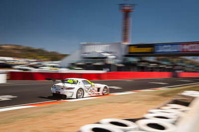 84;8-February-2014;Australia;Bathurst;Bathurst-12-Hour;HTP-Motorsport;Harold-Primat;Maximilian-Buhk;Mercedes‒Benz-SLS-AMG-GT3;NSW;New-South-Wales;Thomas-Jaeger;Thomas-Jäger;auto;endurance;motion-blur;motorsport;racing;sky;wide-angle