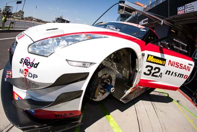 32;8-February-2014;Alex-Buncombe;Australia;Bathurst;Bathurst-12-Hour;Katsumasa-Cyio;NISMO-Athlete-Global-Team;NSW;New-South-Wales;Nissan-GT‐R-NISMO-GT3;Rick-Kelly;Wolfgang-Reip;auto;endurance;fisheye;motorsport;pitlane;racing