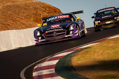 1;1;9-February-2014;Australia;Bathurst;Bathurst-12-Hour;Bernd-Schneider;Erebus-Motorsport;Erebus-Racing;Maro-Engel;Mercedes‒Benz-SLS-AMG-GT3;NSW;New-South-Wales;Nico-Bastian;auto;endurance;motorsport;racing;super-telephoto