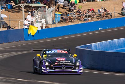 1;1;9-February-2014;Australia;Bathurst;Bathurst-12-Hour;Bernd-Schneider;Erebus-Motorsport;Erebus-Racing;Maro-Engel;Mercedes‒Benz-SLS-AMG-GT3;NSW;New-South-Wales;Nico-Bastian;auto;endurance;motorsport;racing;super-telephoto