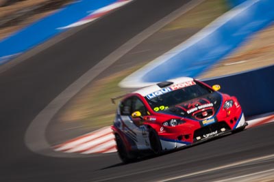 22;22;9-February-2014;Australia;Bathurst;Bathurst-12-Hour;GT-RadialRadio-Hauraki;Lewis-Scott;NSW;New-South-Wales;Richard-Billington;Seat-Leon-Supercopa;Stuart-Owers;auto;endurance;motion-blur;motorsport;racing;super-telephoto