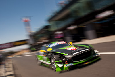 63;28mm;63;9-February-2014;Australia;Bathurst;Bathurst-12-Hour;Erebus-Motorsport;Erebus-Racing;Greg-Crick;Jack-LeBrocq;Mercedes‒Benz-SLS-AMG-GT3;NSW;New-South-Wales;Topshot;Will-Davison;auto;endurance;motion-blur;motorsport;racing;sky