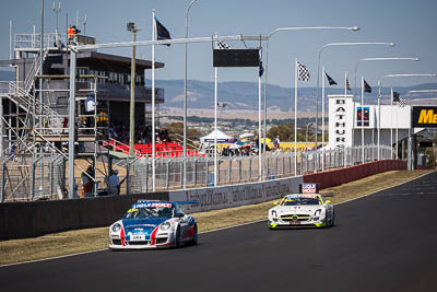 45;45;9-February-2014;Australia;Barton-Mawer;Bathurst;Bathurst-12-Hour;Duvashen-Padayachee;NSW;New-South-Wales;Porsche-997-GT3-Cup;Rencorp-Hyundai-Forklifts;Richard-Muscat;auto;endurance;motorsport;racing;telephoto