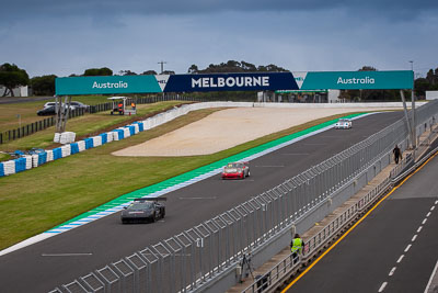 11;47;11;24-November-2018;47;Australia;B-Class;GT-Class;Island-Magic;Lamborghini-Gallardo;Phillip-Island;Porsche-997-GT3-Cup;Raymond-Angus;Sports-Cars;Steven-McFadden;Victoria;Warwick-Morris;auto;motorsport;racing;telephoto