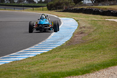 61;24-November-2018;61;Australia;Beacham-Racing;Elliott-Mk2;Formula-Vee;Island-Magic;Open-Wheeler;Phillip-Island;Reef-McCarthy;Victoria;auto;motorsport;racing;super-telephoto