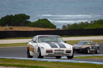 4;24-November-2018;4;Australia;Island-Magic;Ken-Rowland;Phillip-Island;Porsche-944;Victoria;auto;motorsport;racing;super-telephoto