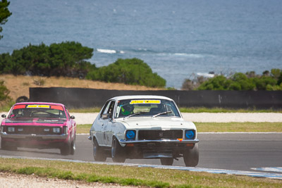 13;13;25-November-2018;Australia;Historic-Touring-Cars;Holden-Torana-GTR-XU‒1;Island-Magic;Peter-McNiven;Phillip-Island;Victoria;auto;motorsport;racing;super-telephoto