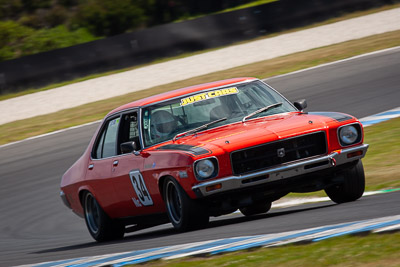 34;25-November-2018;34;Australia;Historic-Touring-Cars;Holden-HQ;Island-Magic;Phillip-Island;Richard-Fairlam;Victoria;auto;motorsport;racing;super-telephoto