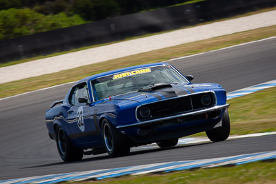 62;25-November-2018;62;Australia;Ford-Mustang;Historic-Touring-Cars;Ian-Mewett;Island-Magic;Phillip-Island;Victoria;auto;motorsport;racing;super-telephoto