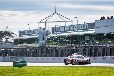 59;59;59-Racing-HSY-Opti-‒-Coat;9-June-2019;AGT;Australia;Australian-GT;Australian-GT-Championship;Fraser-Ross;Grand-Tourer;McLaren-720S-GT3;Phillip-Island;Ryan-Simpson;Shannons-Nationals;Victoria;auto;motorsport;racing;telephoto