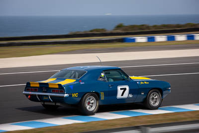 7;23-November-2019;7;Australia;Chevrolet-Camaro;Historic-Touring-Cars;Island-Magic;John-Mann;Phillip-Island;VIC;Victoria;auto;motorsport;racing;telephoto
