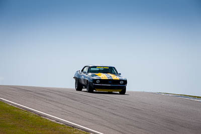 7;24-November-2019;7;Australia;Chevrolet-Camaro;Historic-Touring-Cars;Island-Magic;John-Mann;Phillip-Island;VIC;Victoria;auto;motorsport;racing;super-telephoto