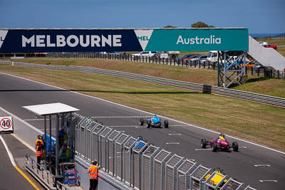 21;27;31;61;96;21;24-November-2019;27;31;61;96;Australia;Beacham-Racing;Davin-Field;Formula-Vee;Heath-Collinson;Island-Magic;Jacer;Nicholas-Jones;Nicholas-Kerr;Open-Wheeler;Phillip-Island;Reef-McCarthy;Sabre-01;Sabre-02;Spectre;VIC;Victoria;auto;motorsport;racing;telephoto