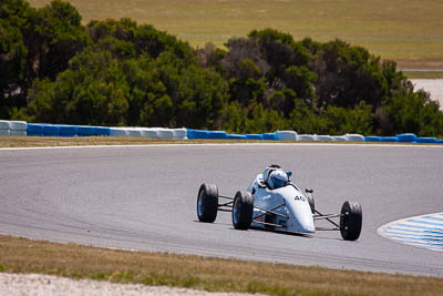 40;24-November-2019;40;Australia;Formula-Ford;Island-Magic;Open-Wheeler;Phillip-Island;Richard-Davison;VIC;Van-Diemen-RF95;Victoria;auto;motorsport;racing;super-telephoto