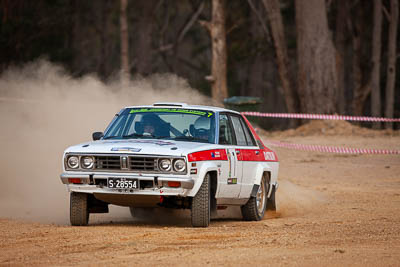 7;1979-Datsun-Stanza;29-November-2019;7;Alpine-Rally;Australia;Bairnsdale-Speedway;C1;Datsun;East-Gippsland;Gippsland;Hugh-Reardon‒Smith;Rally;Ryan-Smart;VIC;auto;classic;historic;motorsport;racing;super-telephoto;vintage