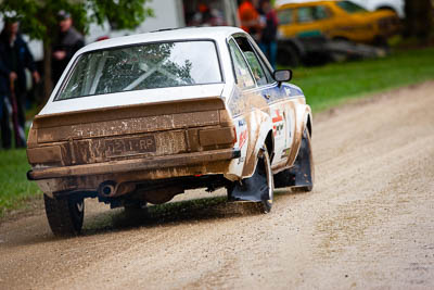 14;14;1976-Ford-Escort-RS1800;30-November-2019;Alpine-Rally;Australia;C1;Ford;Gippsland;Grant-Walker;Orbost-Service;Rally;Tracey-Dewhurst;VIC;auto;classic;historic;motorsport;racing;super-telephoto;vintage