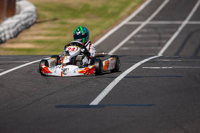 24;24;8-December-2019;Australia;Cadet-9;Cadet-Race;Melbourne;Port-Melbourne;Riley-Harrison;VIC;auto;go‒kart;kart;karting;motorsport;racing;super-telephoto